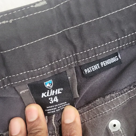 Kuhl Men's Dark Gray Cargo Shorts - Picture 4 of 8